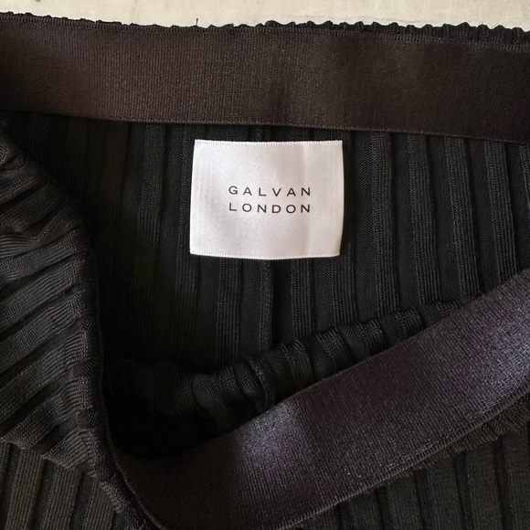 GALVAN RHEA PLEATED LOUNGE PANTS - Picture 2 of 2